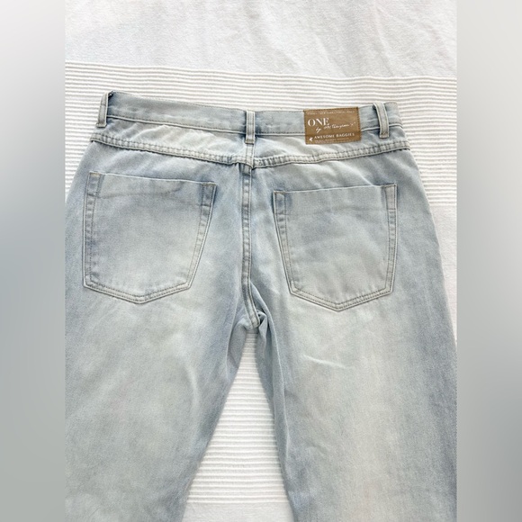 One Teaspoon Awesome Baggies Relaxed Distressed Tapered Rolled Jeans - Picture 14 of 16